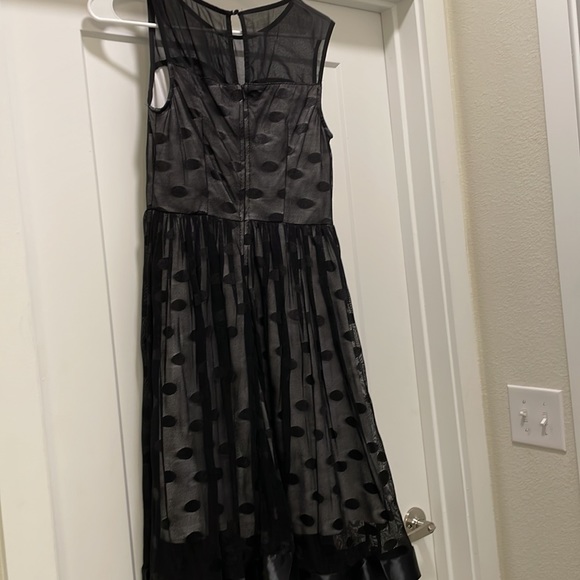 Iv wore it once for a dinner party for Christmas Looking for its new home - Picture 2 of 2